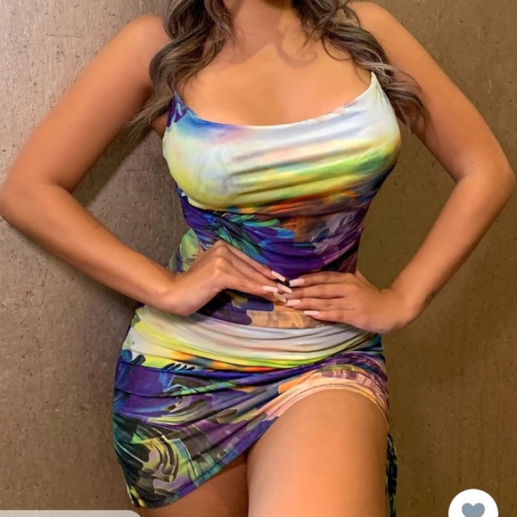 Brand new dress from Fashion Nova - Picture 3 of 4